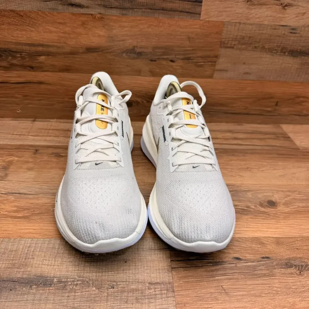 Nike Vomero 17 'Phantom Women's Size 9.5 white  Gold' FB8502-006